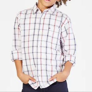 🎉HP🎉Tommy Hilfiger Boys Plaid Button Down Shirt Sz 5